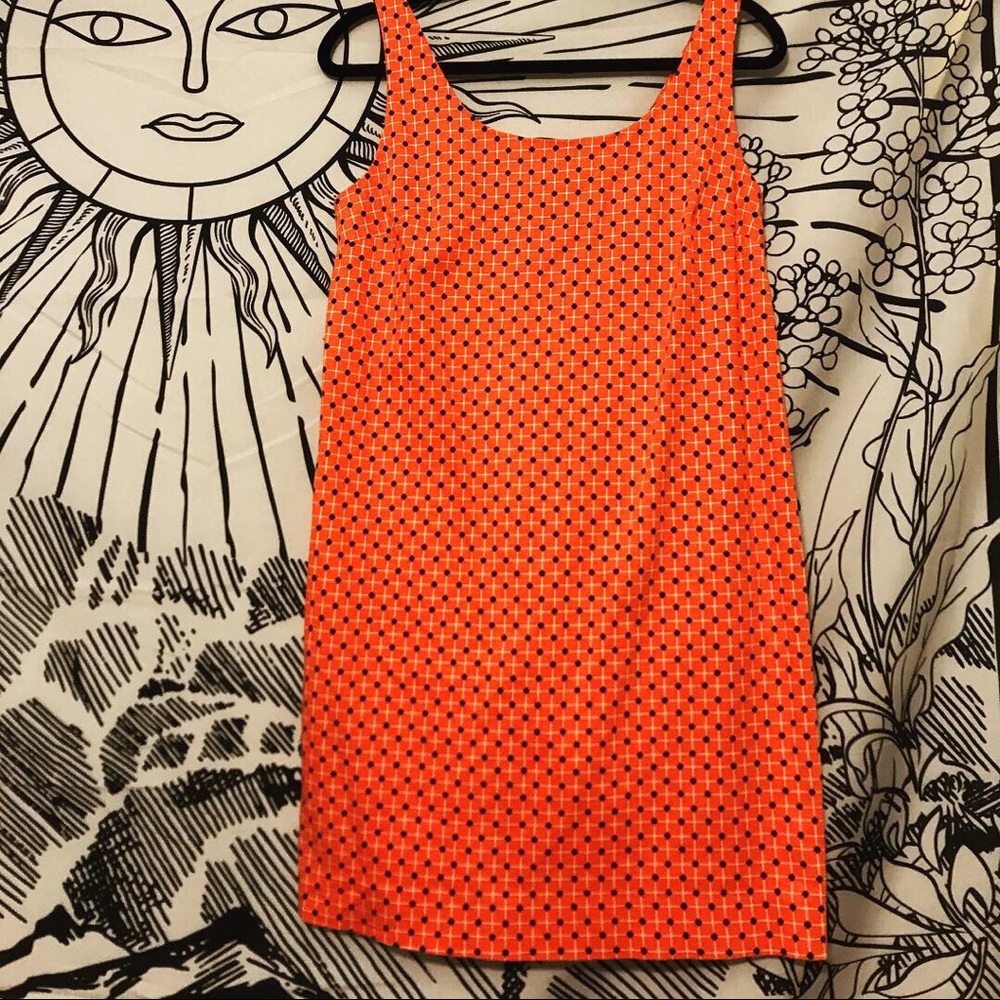 Retro orange dress!